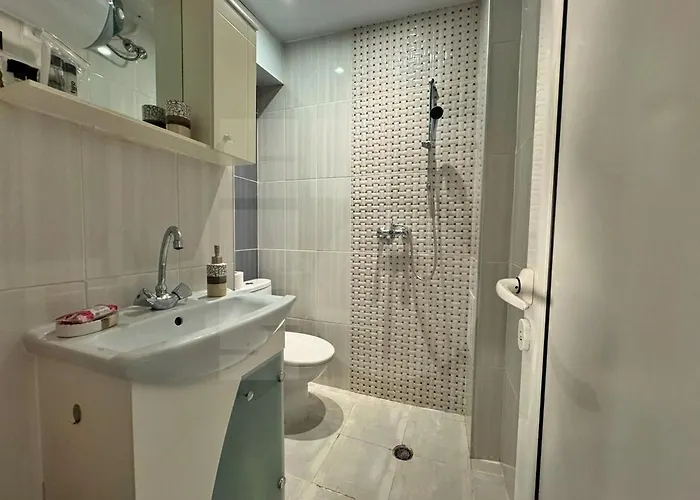 Appartamento 1br Pineview Retreat Varna